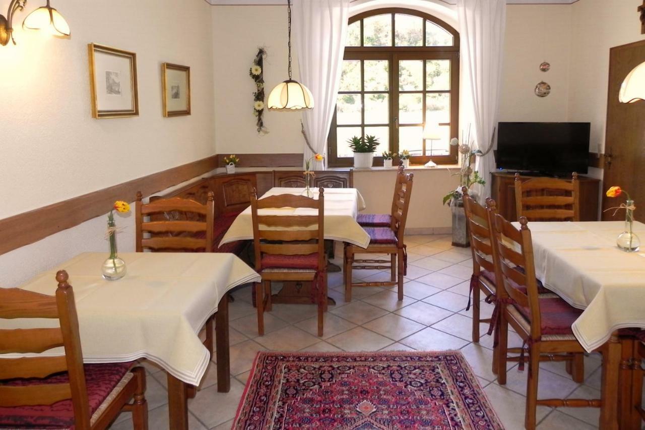 Ferienhaus Erich Bremm Mit Moselblick Neef Bagian luar foto