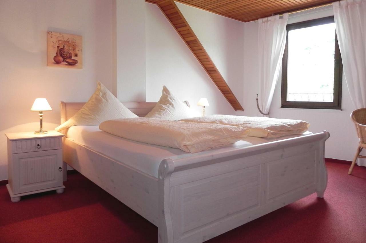 Ferienhaus Erich Bremm Mit Moselblick Neef Bagian luar foto